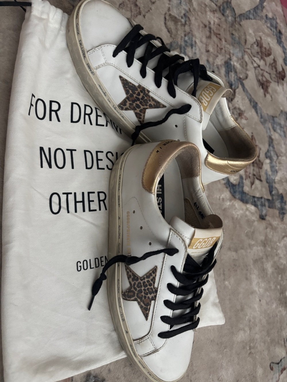 Golden Goose Limited Edition! White with gold and leopard print star!